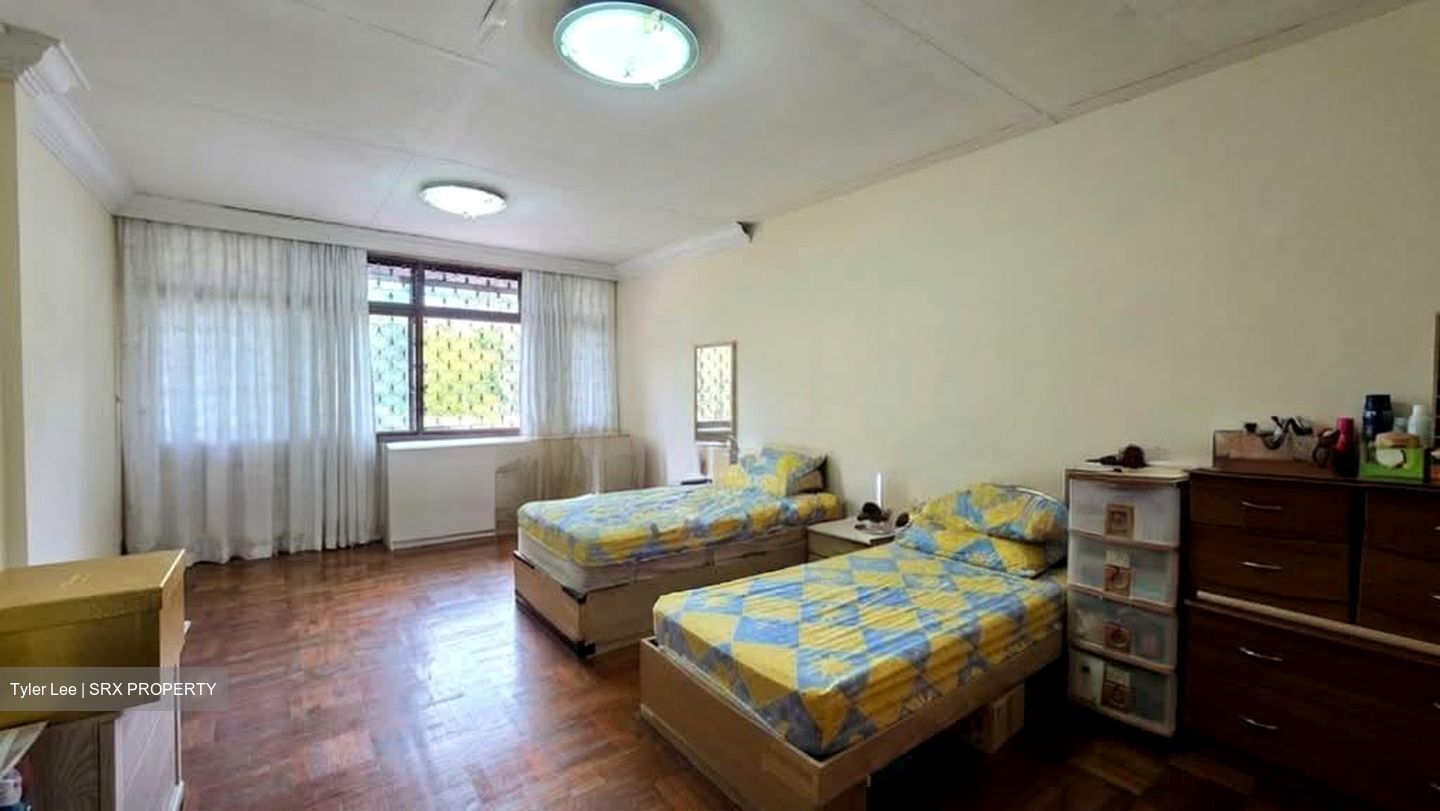 Jalan Pakis (D23), Semi-Detached #575856451